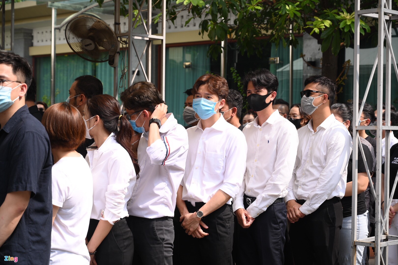 nghe si chi tai,  hoai linh anh 1