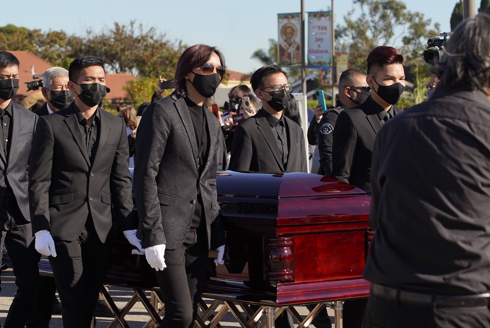 chi tai phuong loan anh 2