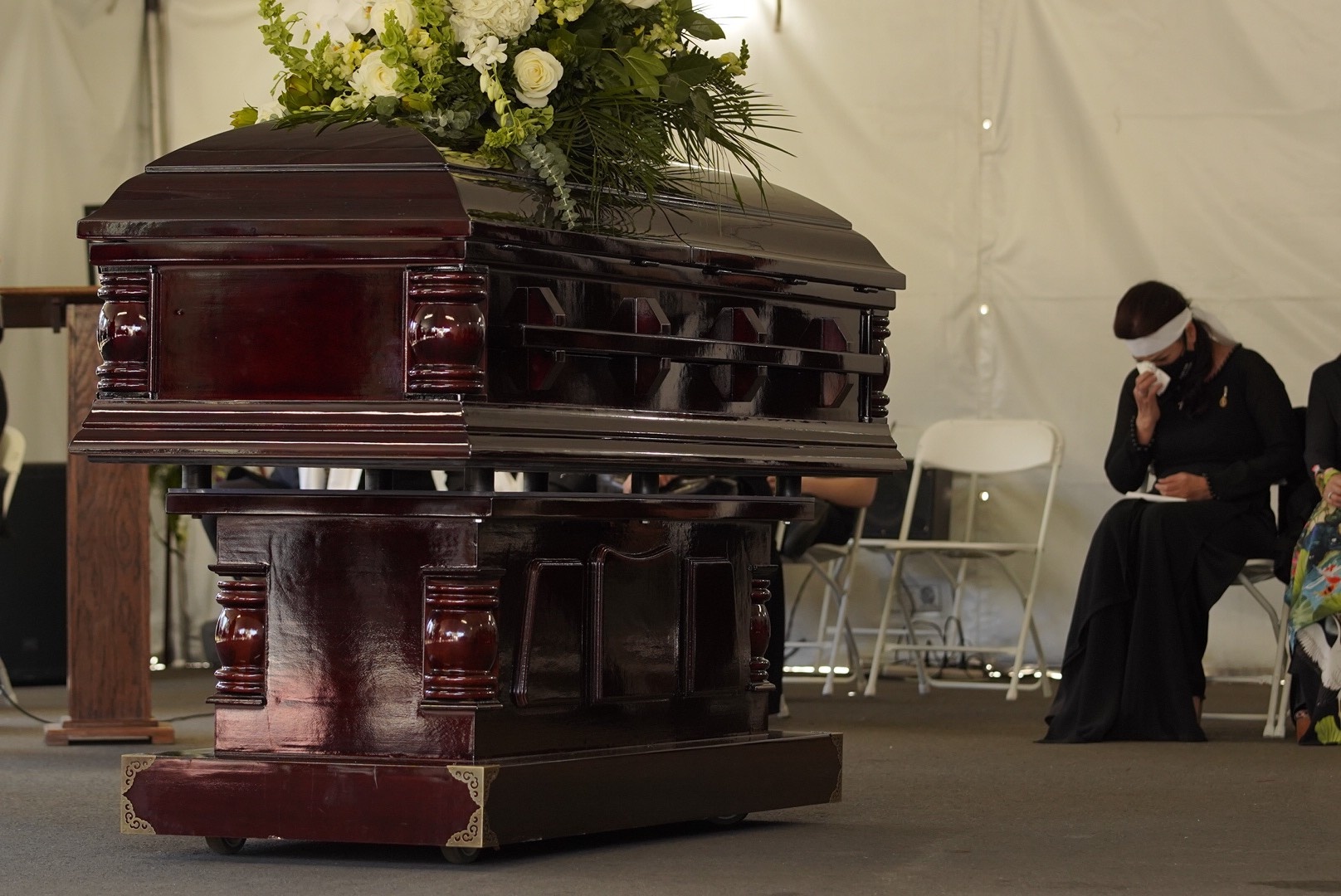 le an tang nghe si chi tai anh 9