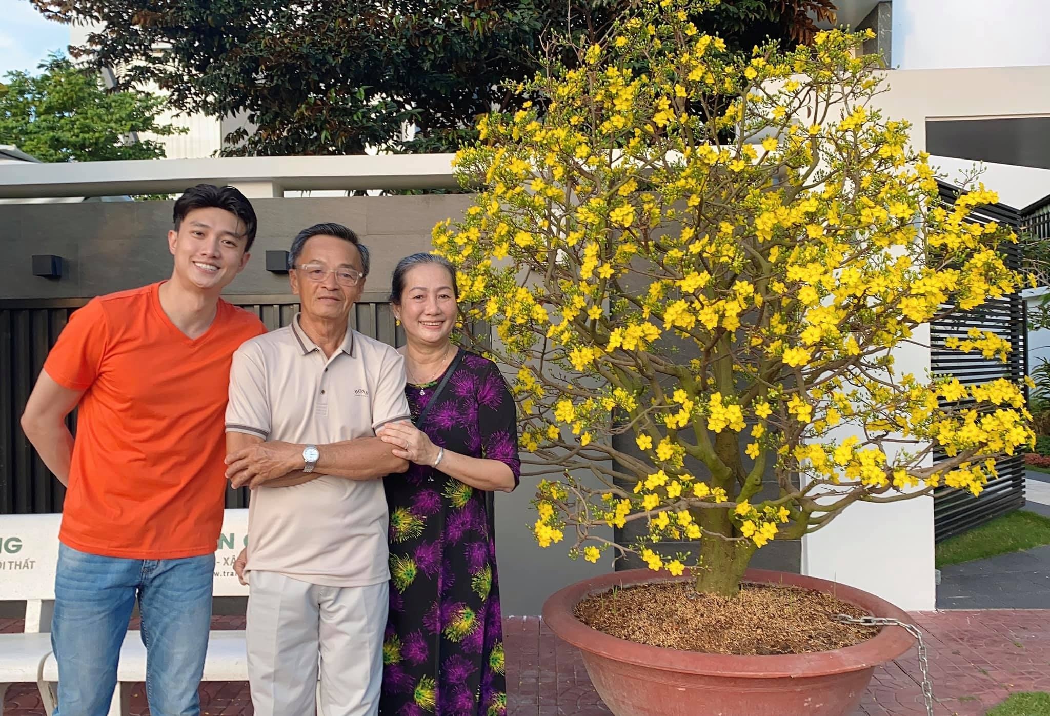 nghe si Viet don Tet anh 4