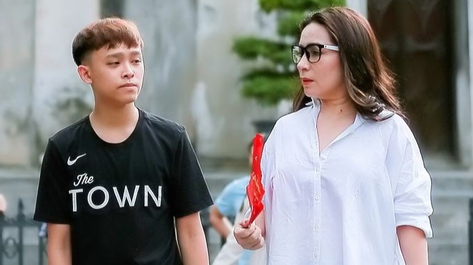 Ca si Phi Nhung khong hai long ve Ho Van Cuong hinh anh