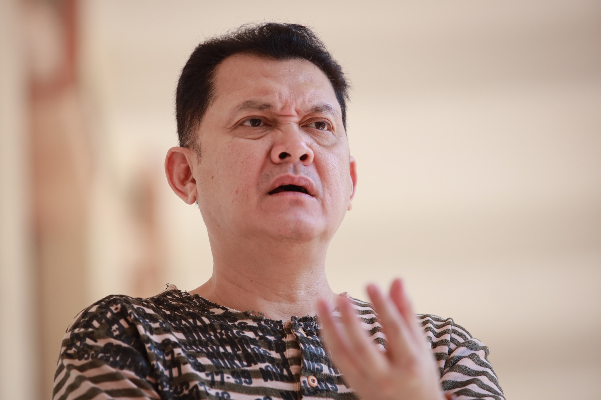 nghe si huu chau va thai hoa anh 4