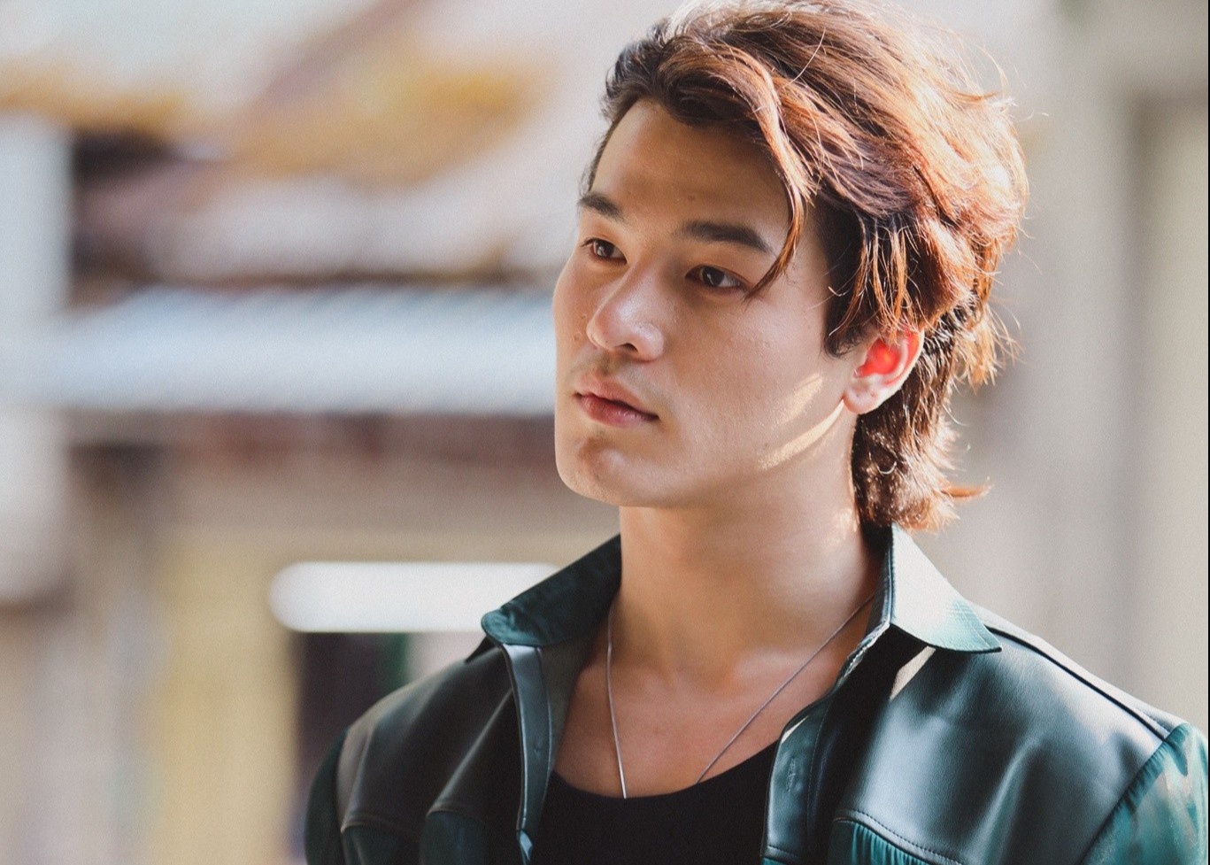 My nam ‘Gai gia lam chieu V’ cao 1,86 m, tung la tuyen thu bong ro hinh anh