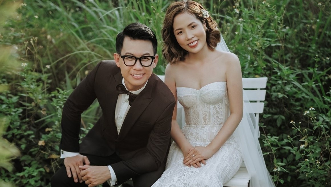 Ca si Trong Khuong ket hon voi ban gai kien truc su hinh anh