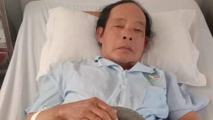 Nghe si Tuan Anh bi xuat huyet nao hinh anh