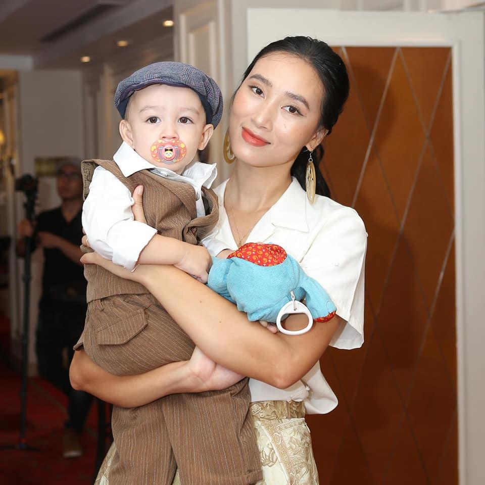 pham huong va dam thu trang anh 6