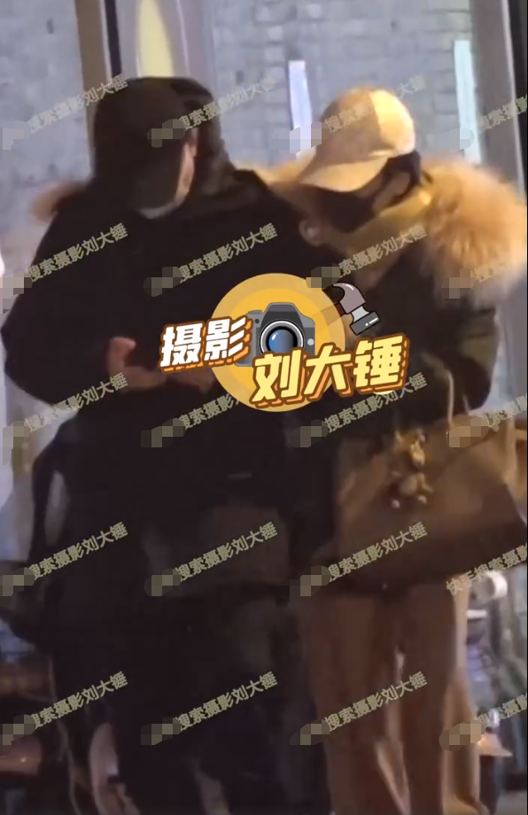 diễn viên văn chương có bạn gái ảnh 1 dien vien van chuong co ban gai anh 1