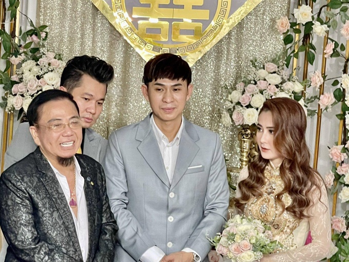 ca si chau gia kiet ket hon anh 1