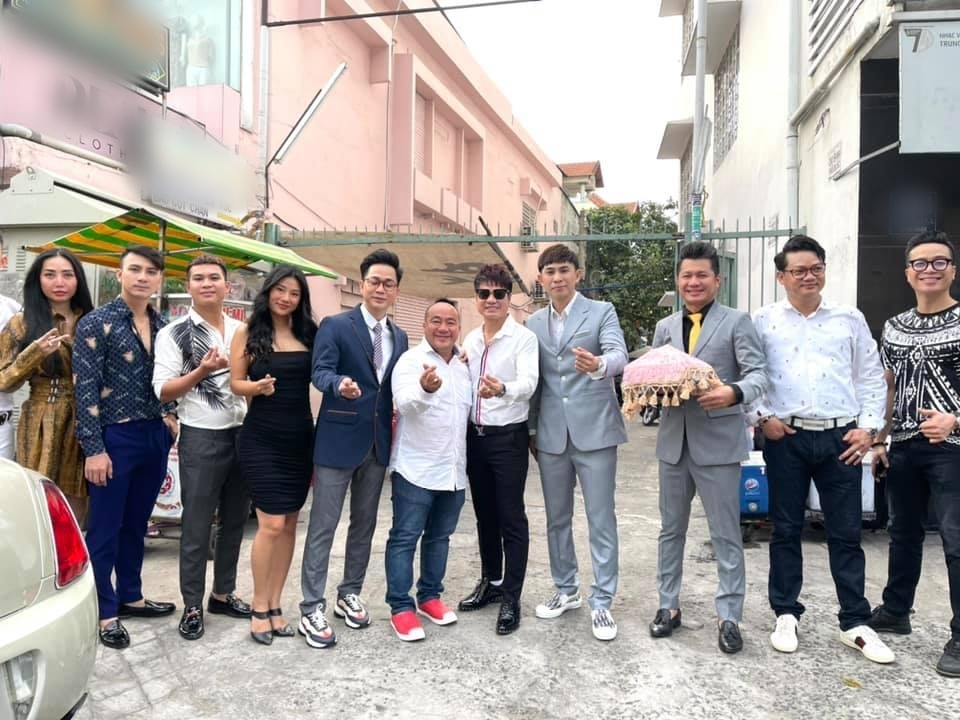 ca si chau gia kiet ket hon anh 2