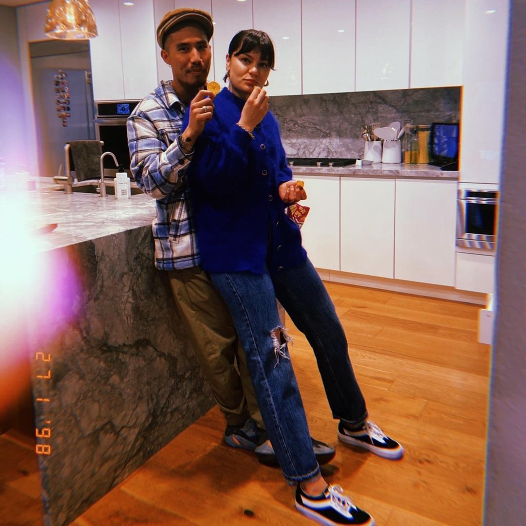 hinh the cua ban trai Jessie J anh 3