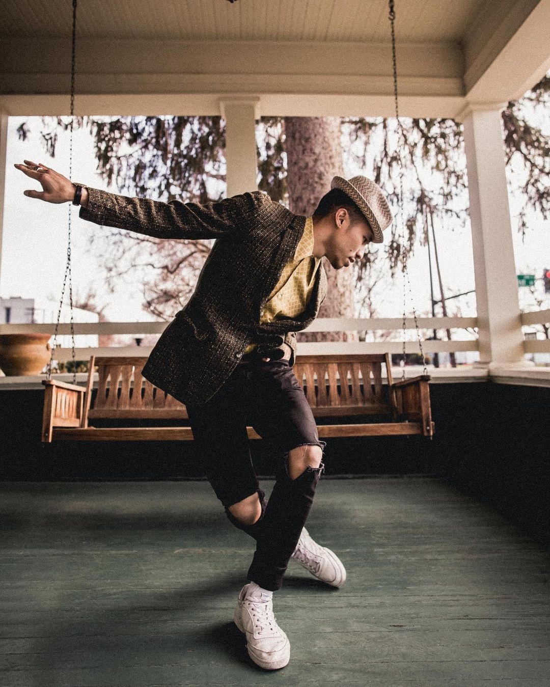 hinh the cua ban trai Jessie J anh 14