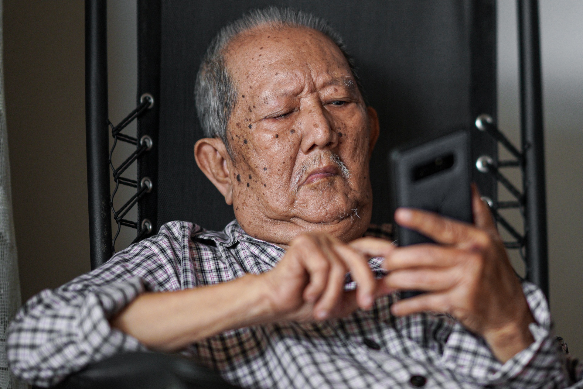 nghe si mac can anh 3