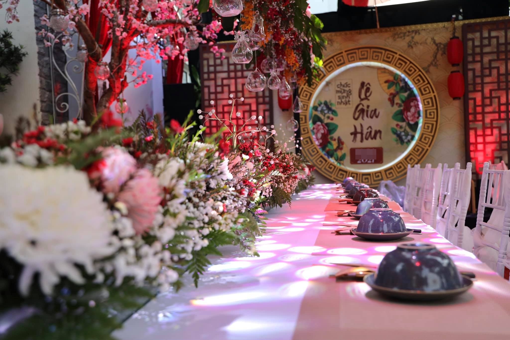 con gai thuy hanh anh 4