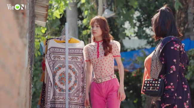 trang phuc nha phuong va thuy ngan anh 7