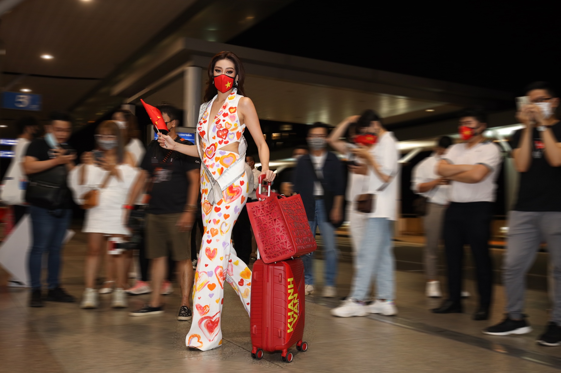 hoa hau khanh van sang my anh 1