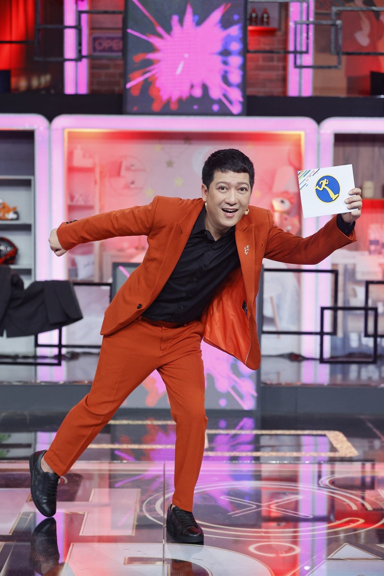 truong the vinh tham gia running man anh 11