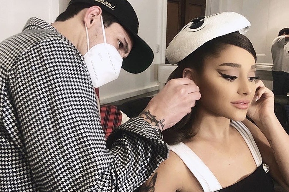 Ariana Grande ket hon hinh anh