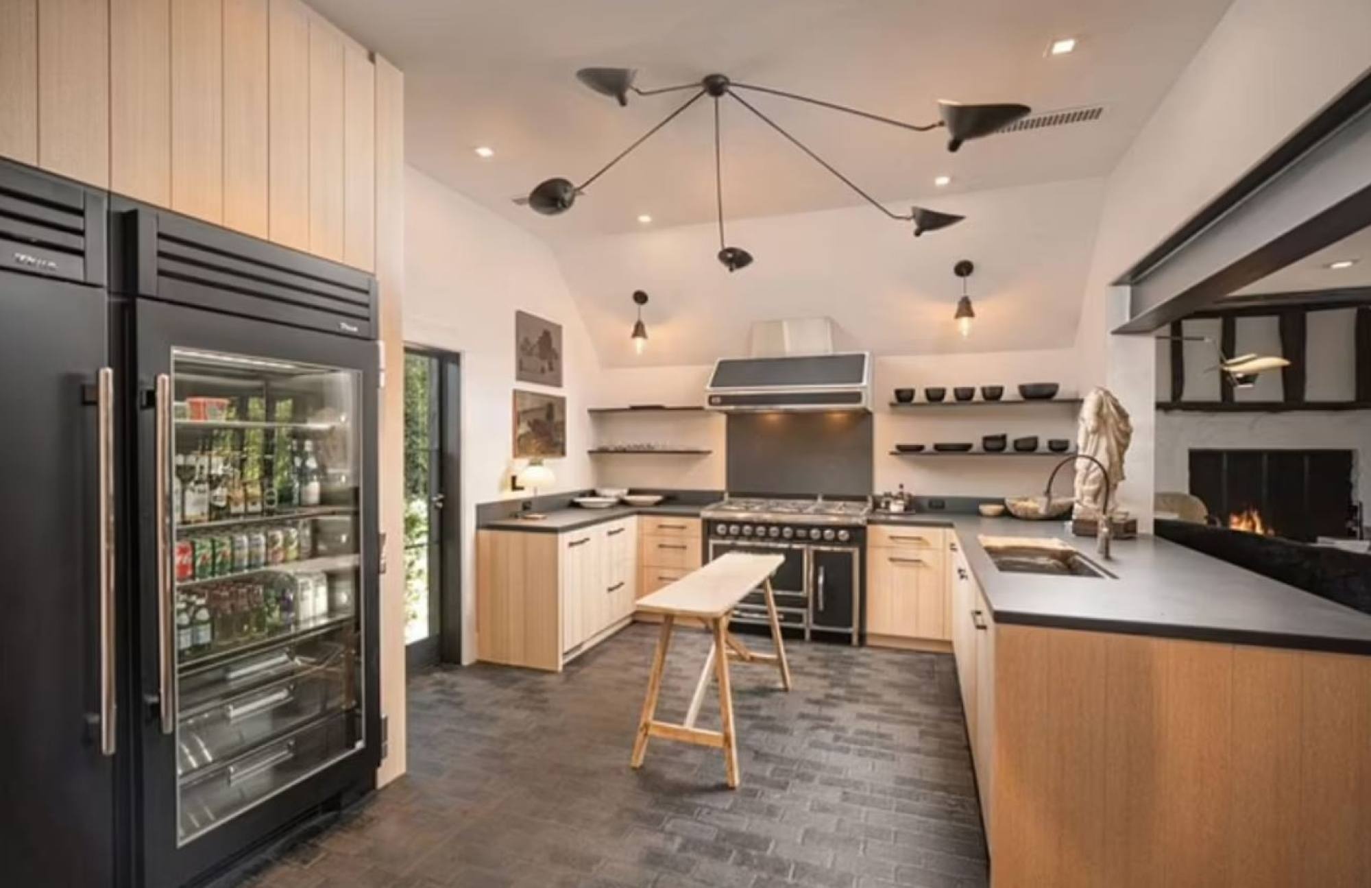 nha cua Ariana Grande anh 2