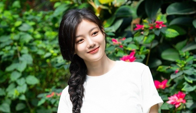 dien vien Kim Yoo Jung anh 1