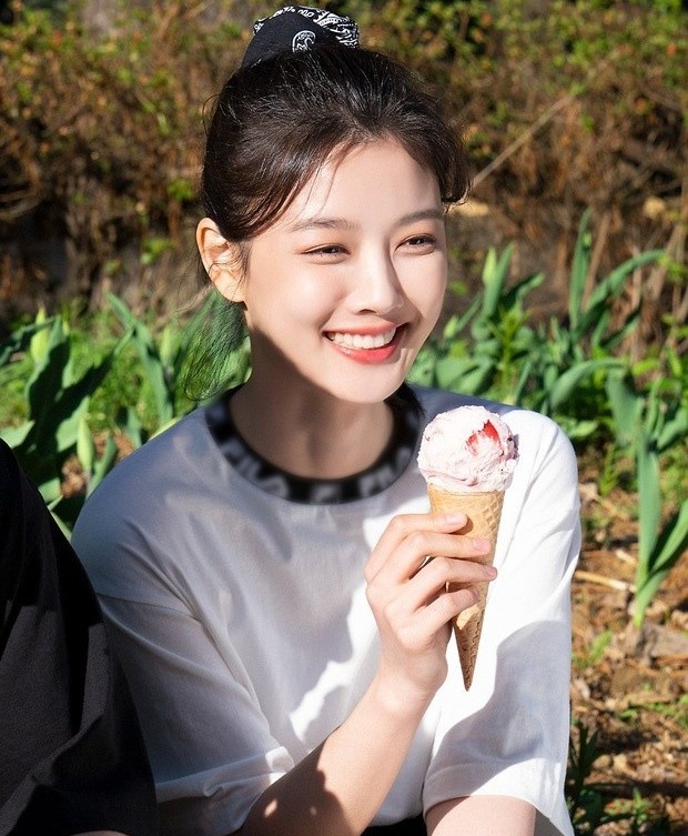 diễn viên Kim Yoo Jung ảnh 9 dien vien Kim Yoo Jung anh 9