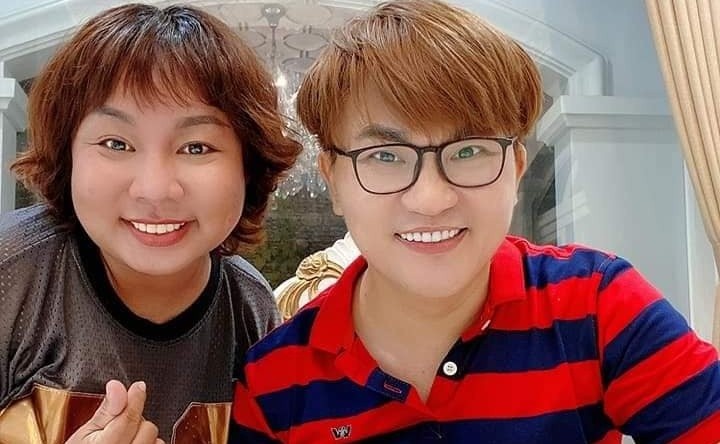 Dien vien that nghiep ve que, chay xe om mua dich hinh anh