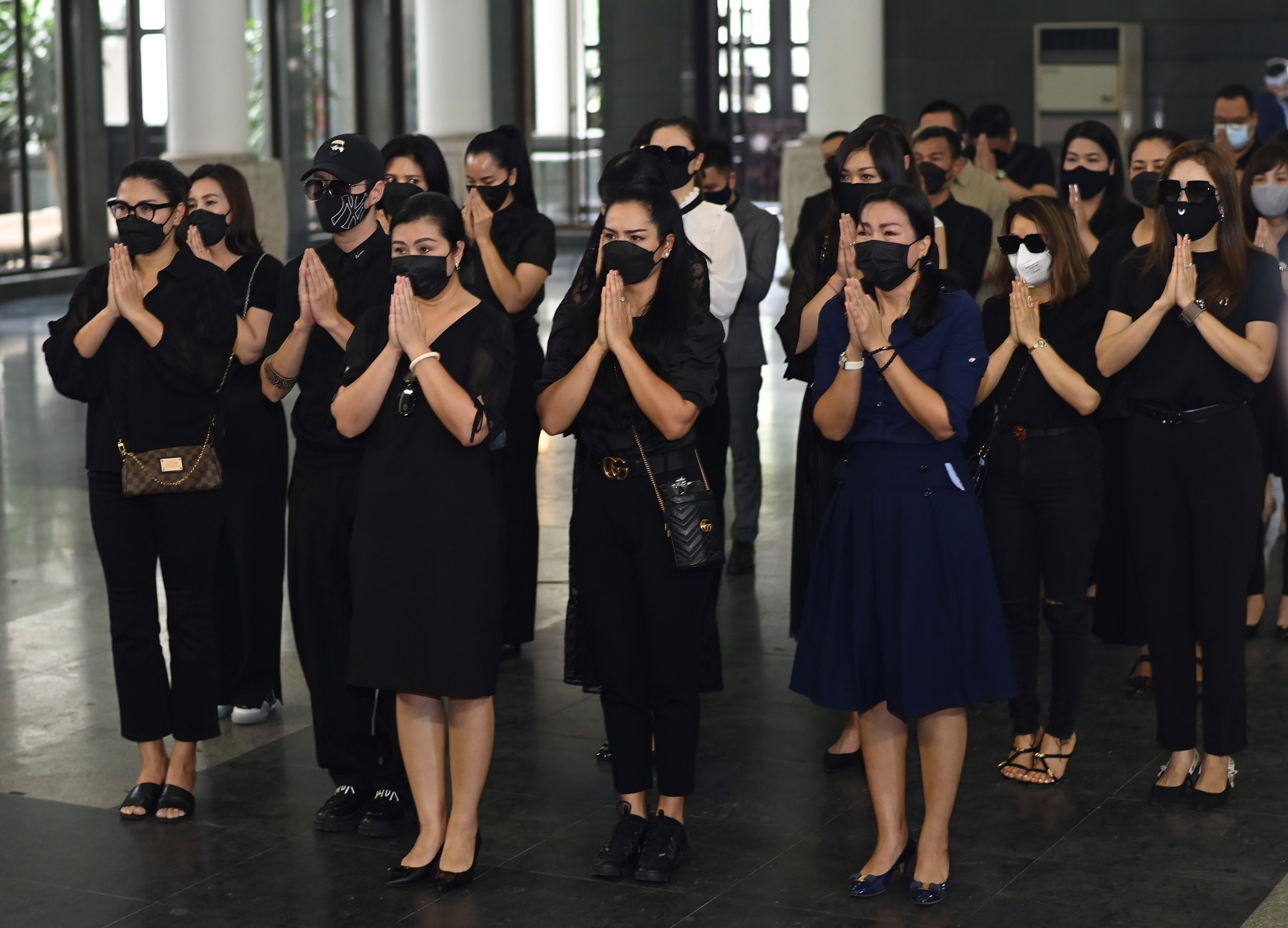 Hoa hau Thu Thuy qua doi anh 6