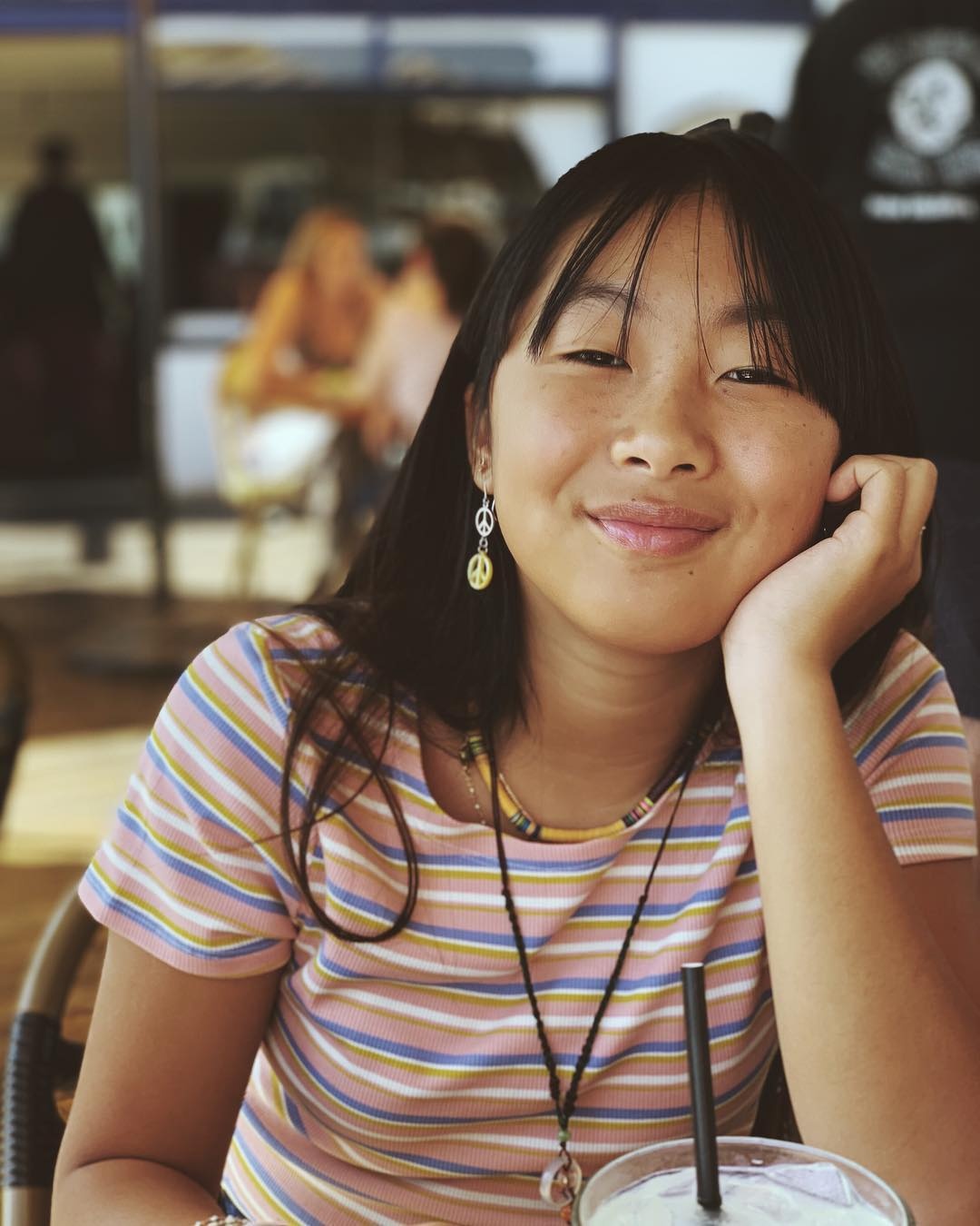 con gái nuôi của danh ca pháp ảnh 10 con gai nuoi cua danh ca phap anh 10