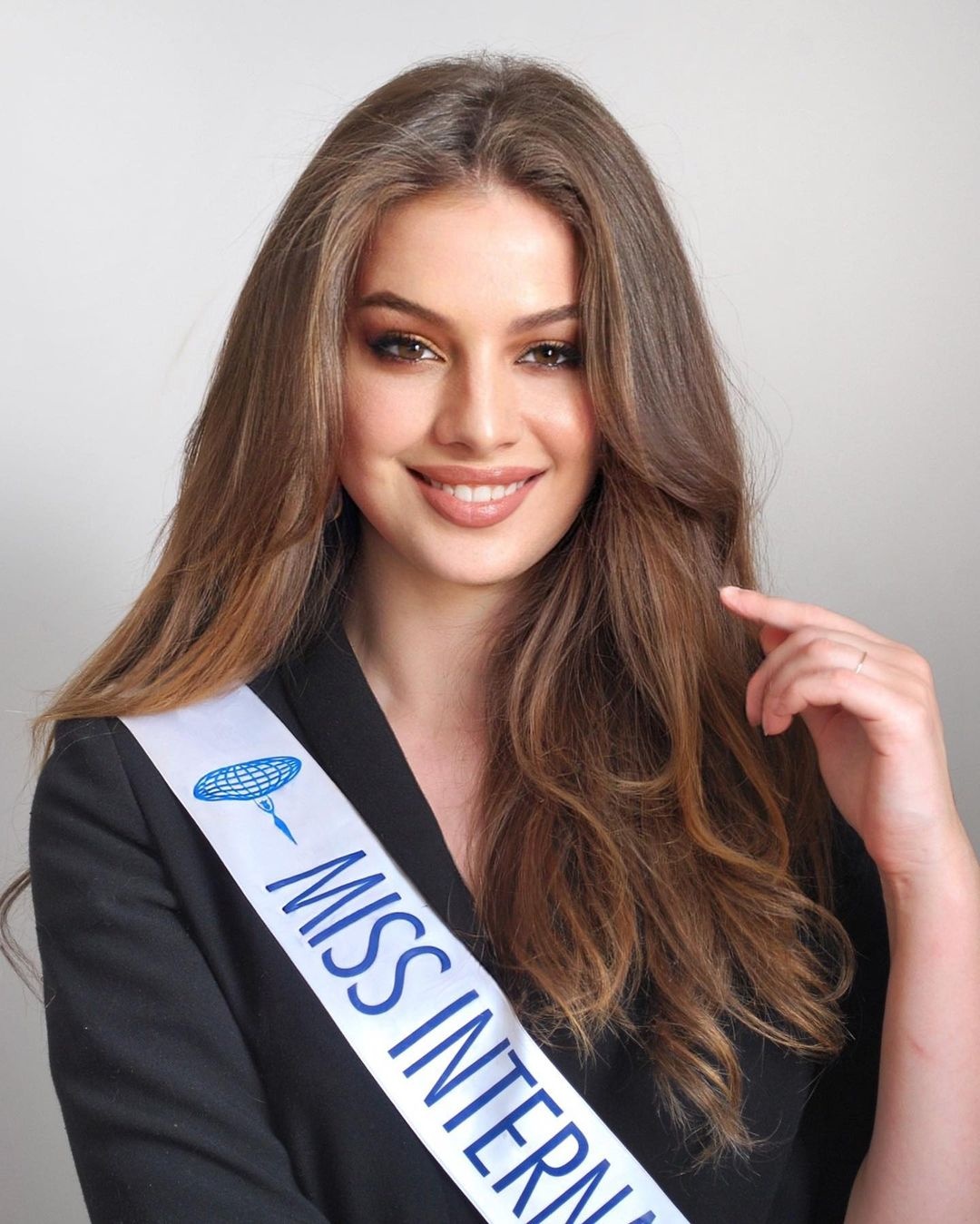 hoa hậu Maya Albert ảnh 2 hoa hau Maya Albert anh 2