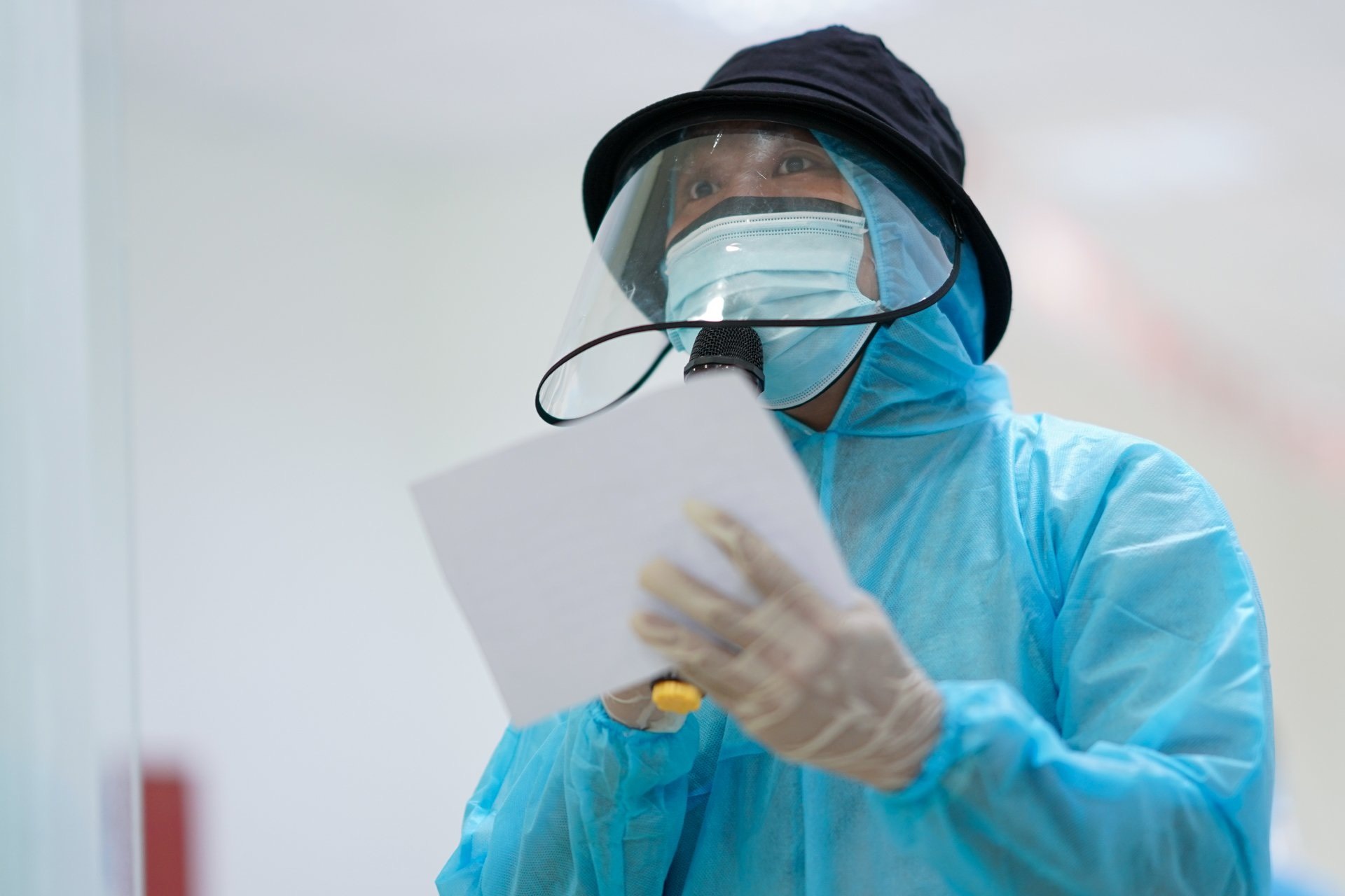 dien vien lam tinh nguyen vien anh 1