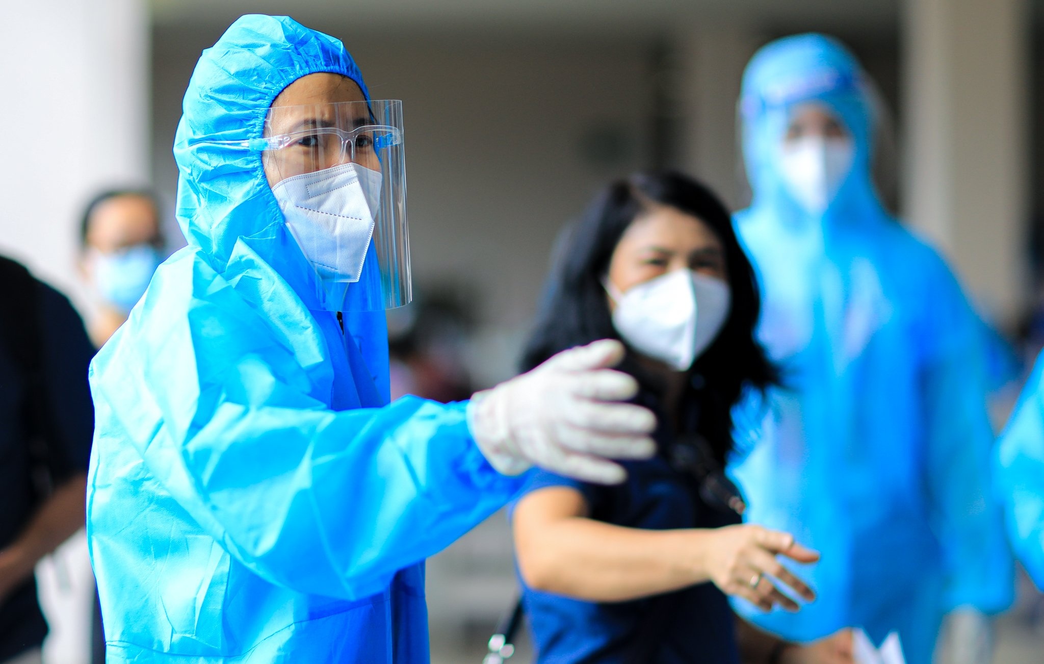 nghe si chong dich anh 4