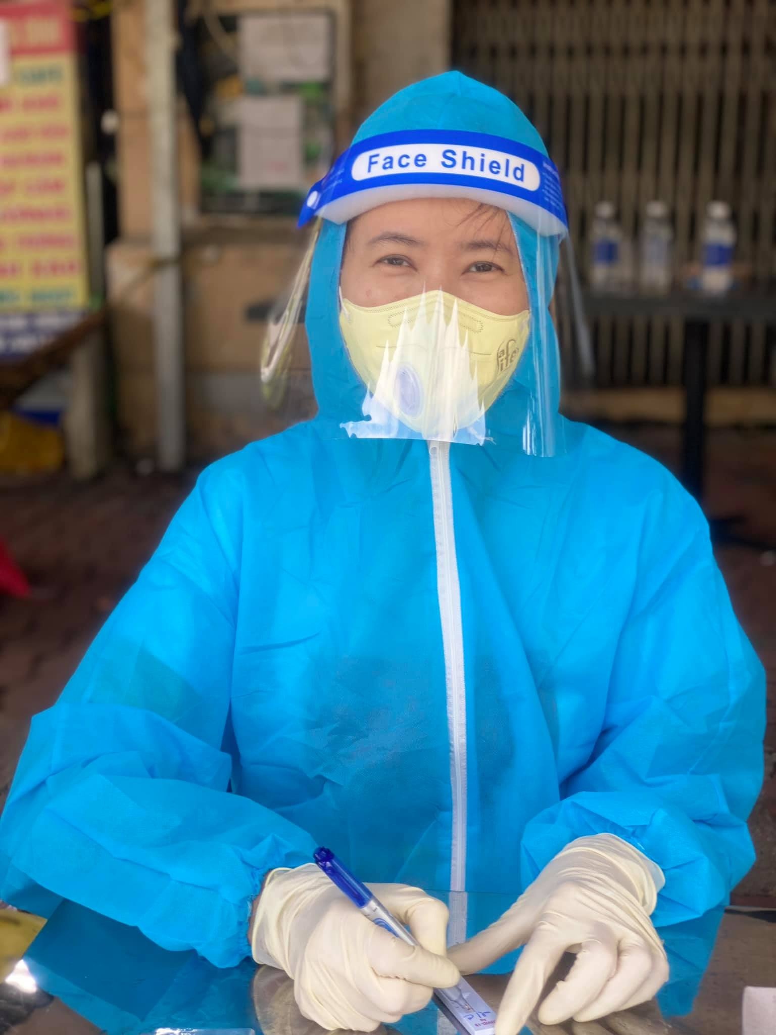 nghệ sĩ làm tình nguyện viên ảnh 1 nghe si lam tinh nguyen vien anh 1