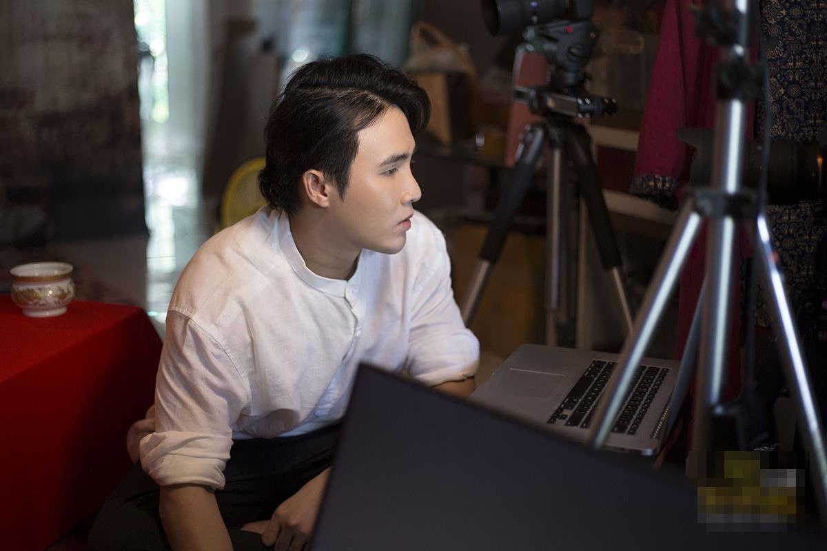 Nghe si Viet bien phong khach, cho ngu thanh phim truong da chien hinh anh