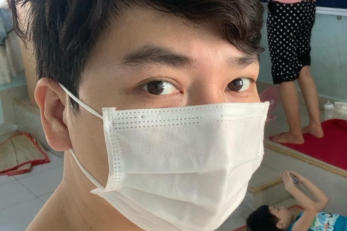 Dien vien Minh Duc va gia dinh mac Covid-19 hinh anh