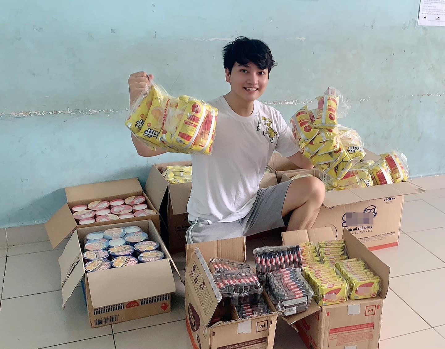 dien vien minh duc mac covid-19 anh 2