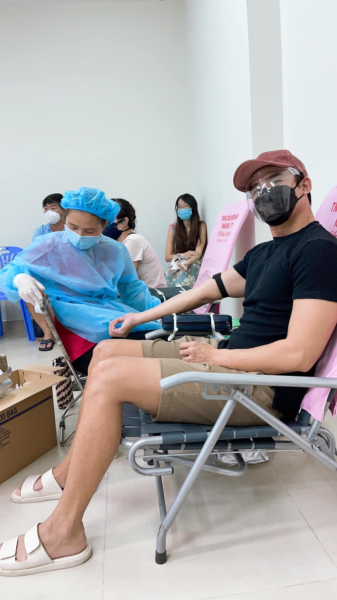 thúy diễm hiến máu ảnh 2 thuy diem hien mau anh 2