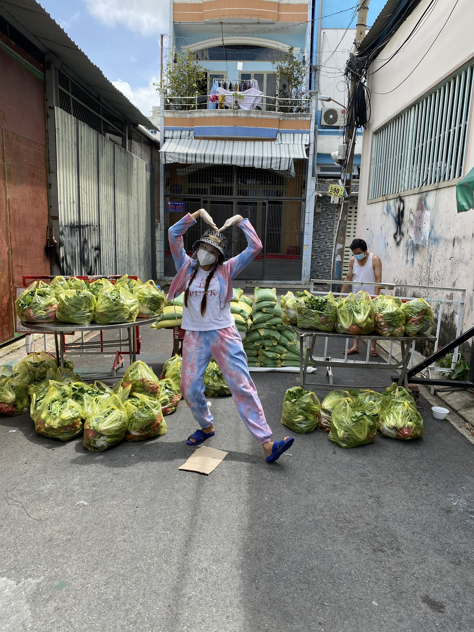 tieu vy,  phuong anh,  ho bich tram anh 1