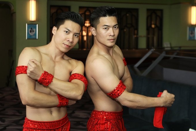 Quoc Co, Quoc Nghiep duoc xet tang danh hieu Nghe si Nhan dan hinh anh