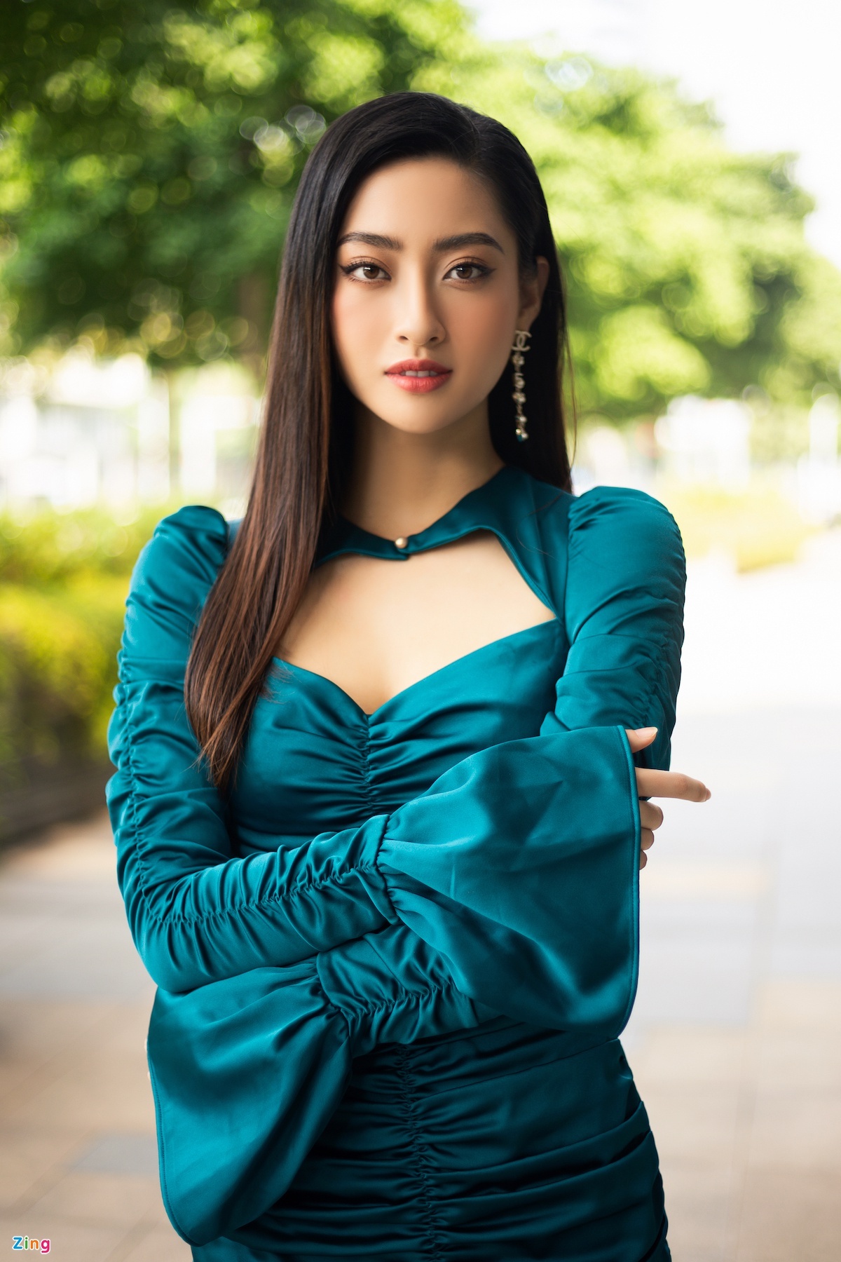 hoa hau luong thuy linh anh 1