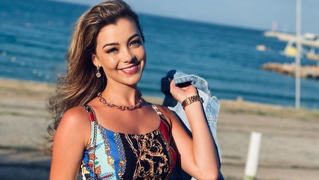 Nu sinh dang quang Hoa hau Hoa binh Nam Phi hinh anh