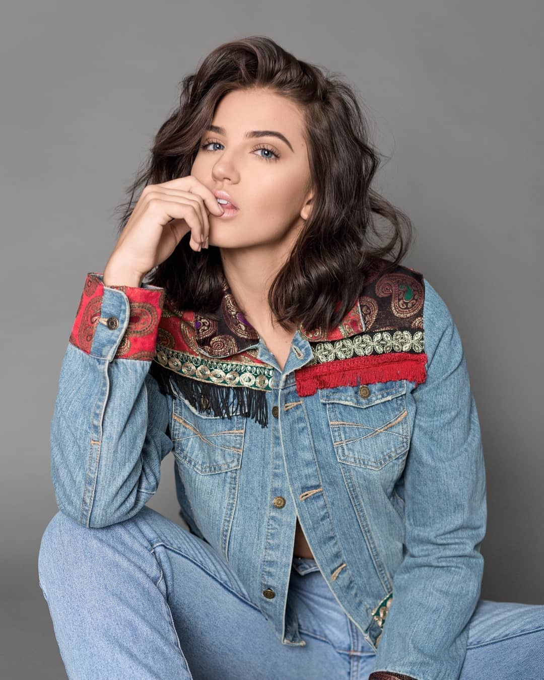 hoa hau Chanique Rabe anh 14