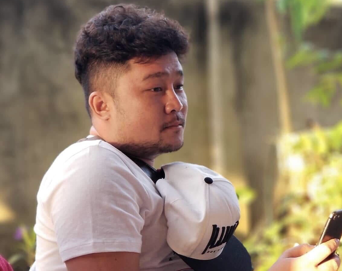 Nghe si Nguyen Tan Luc qua doi o tuoi 31 hinh anh