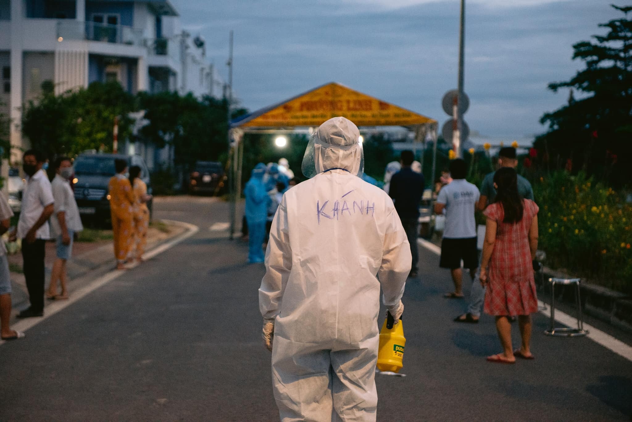 nghệ sĩ làm tình nguyện viên ảnh 5 nghe si lam tinh nguyen vien anh 5