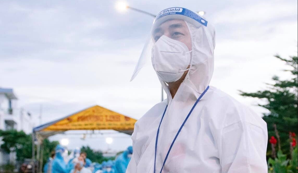 Hon 100 ngay o tam dich cua nghe si Viet hinh anh