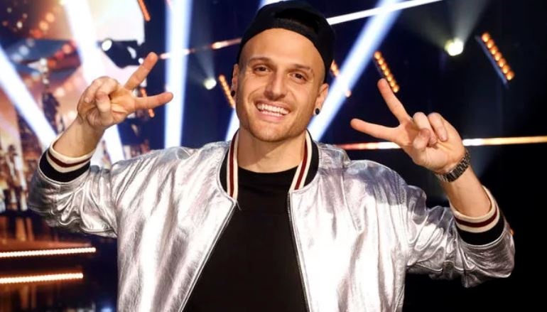 ao thuat gia gianh chien thang o America's Got Talent anh 1