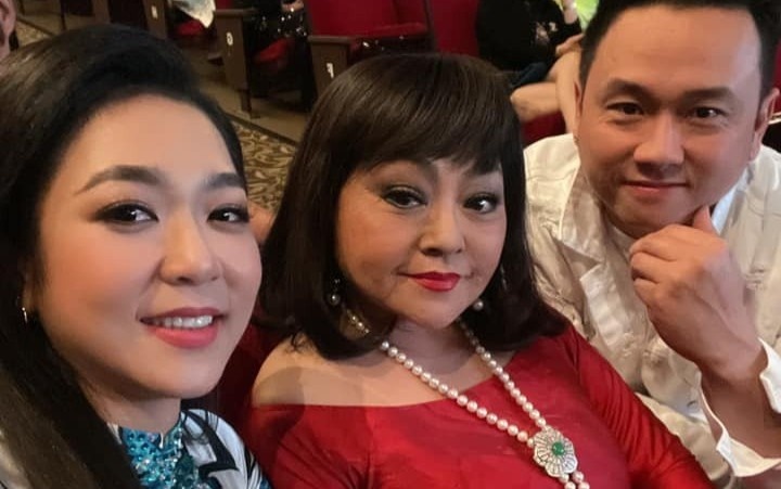 Hong Dao, Quang Le cung To nghe o My hinh anh