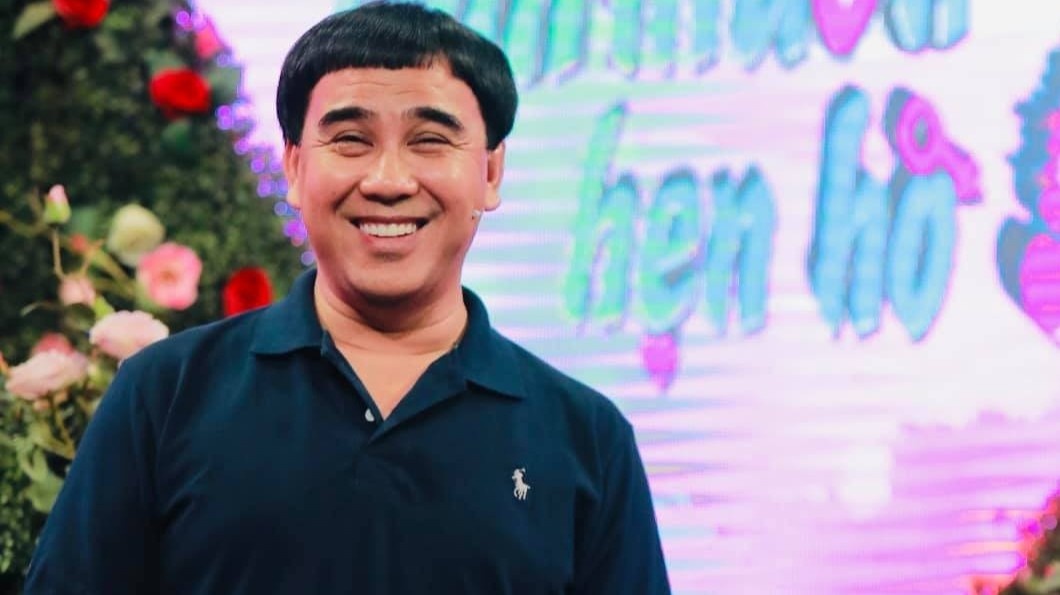 MC Quyen Linh mai moi cho bac si cham soc F0 o TP.HCM hinh anh