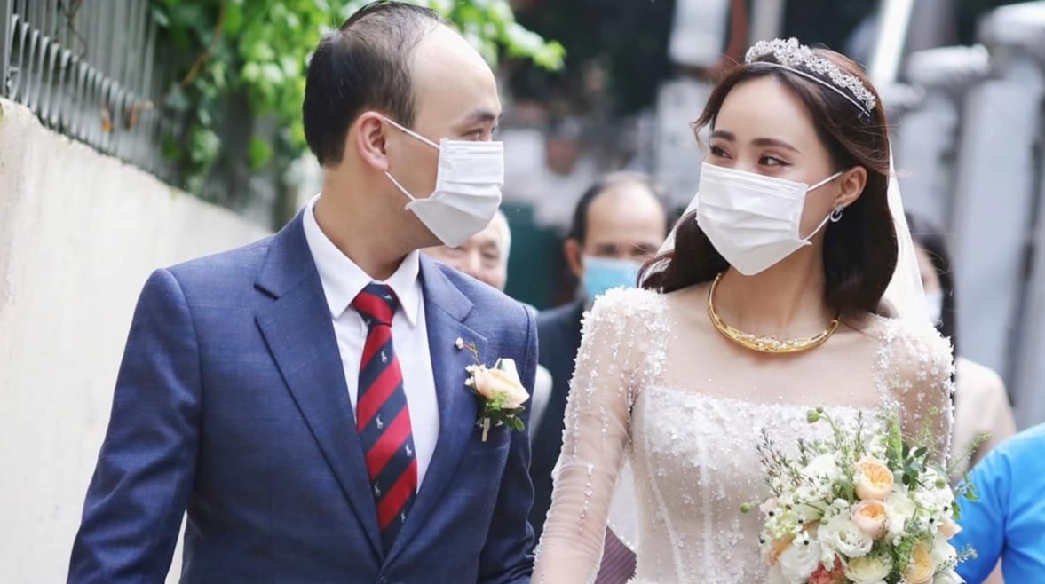 Le ruoc dau khong khach moi cua MC Xuan Anh hinh anh