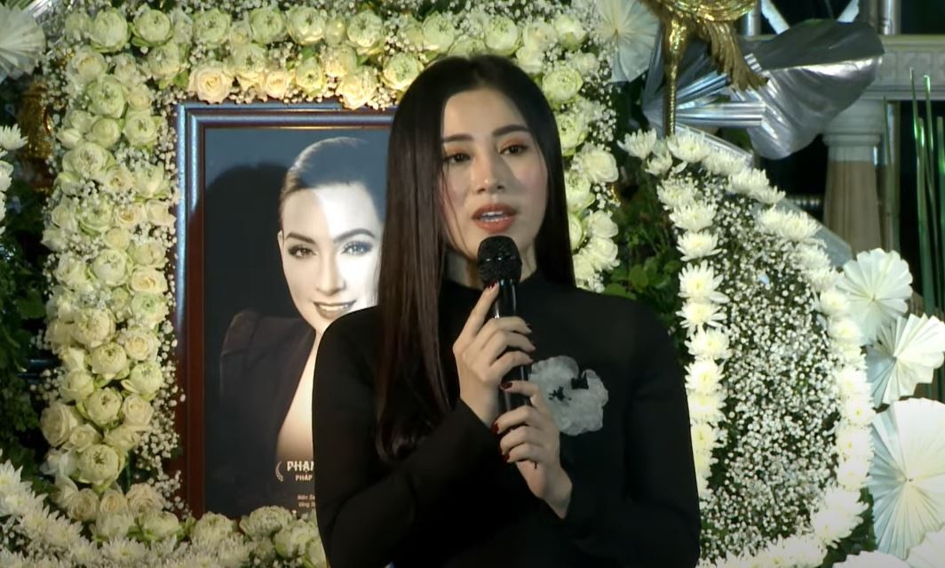 ca si phi nhung anh 4