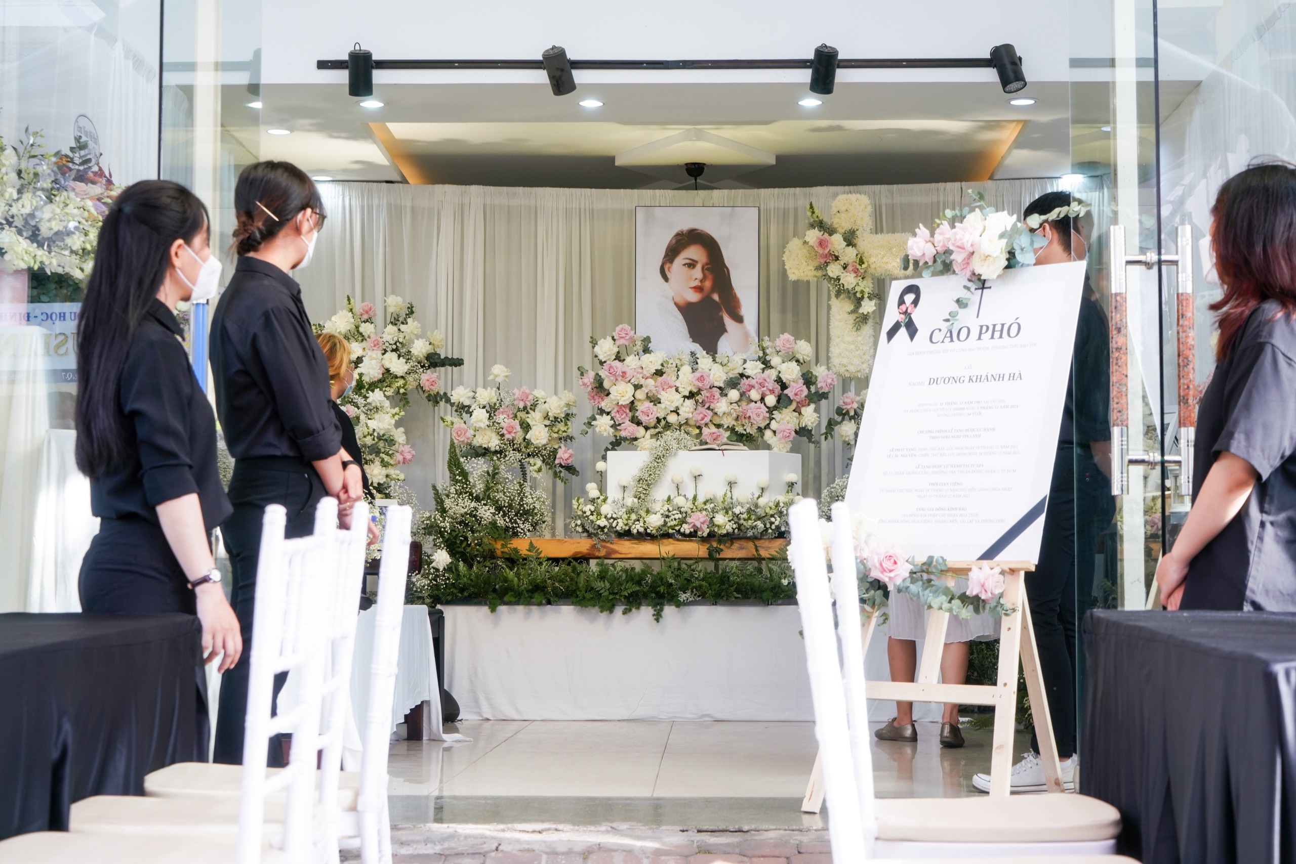 duong khanh ha qua doi anh 1