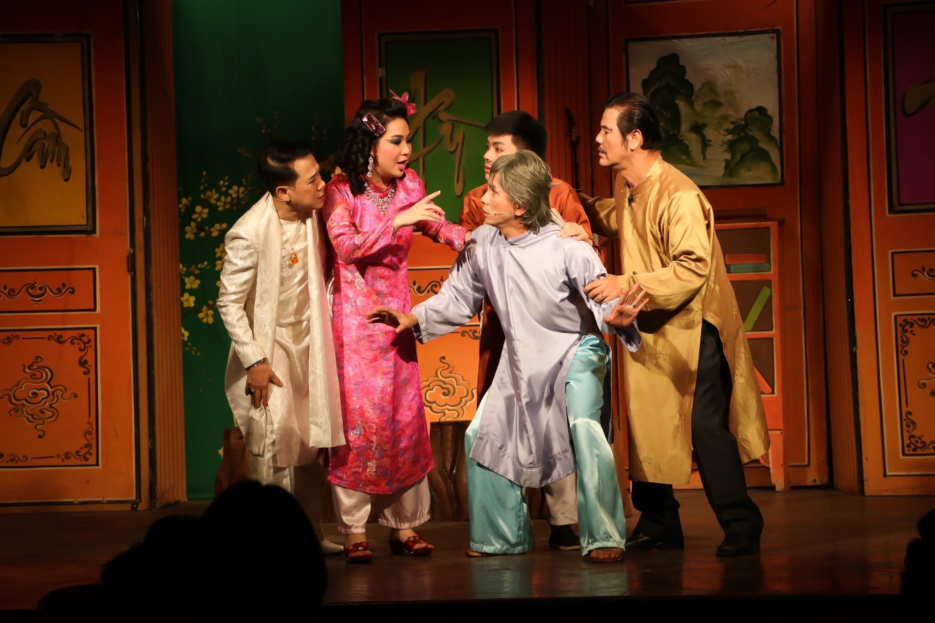 san khau mo cua anh 1